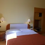 Italia 3*