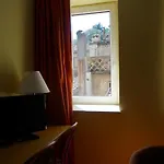 Italia Hotell 3*