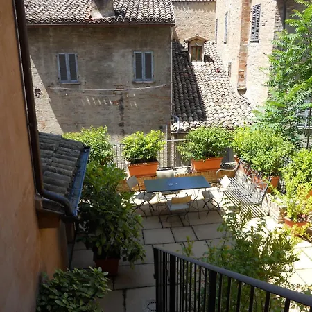 Italia 3* Urbino